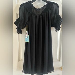 Black CeCe off the shoulder dress size 10